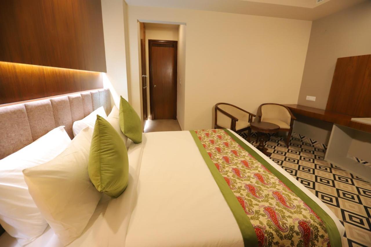 Ip Royal Hotel - نيودلهي المظهر الخارجي الصورة