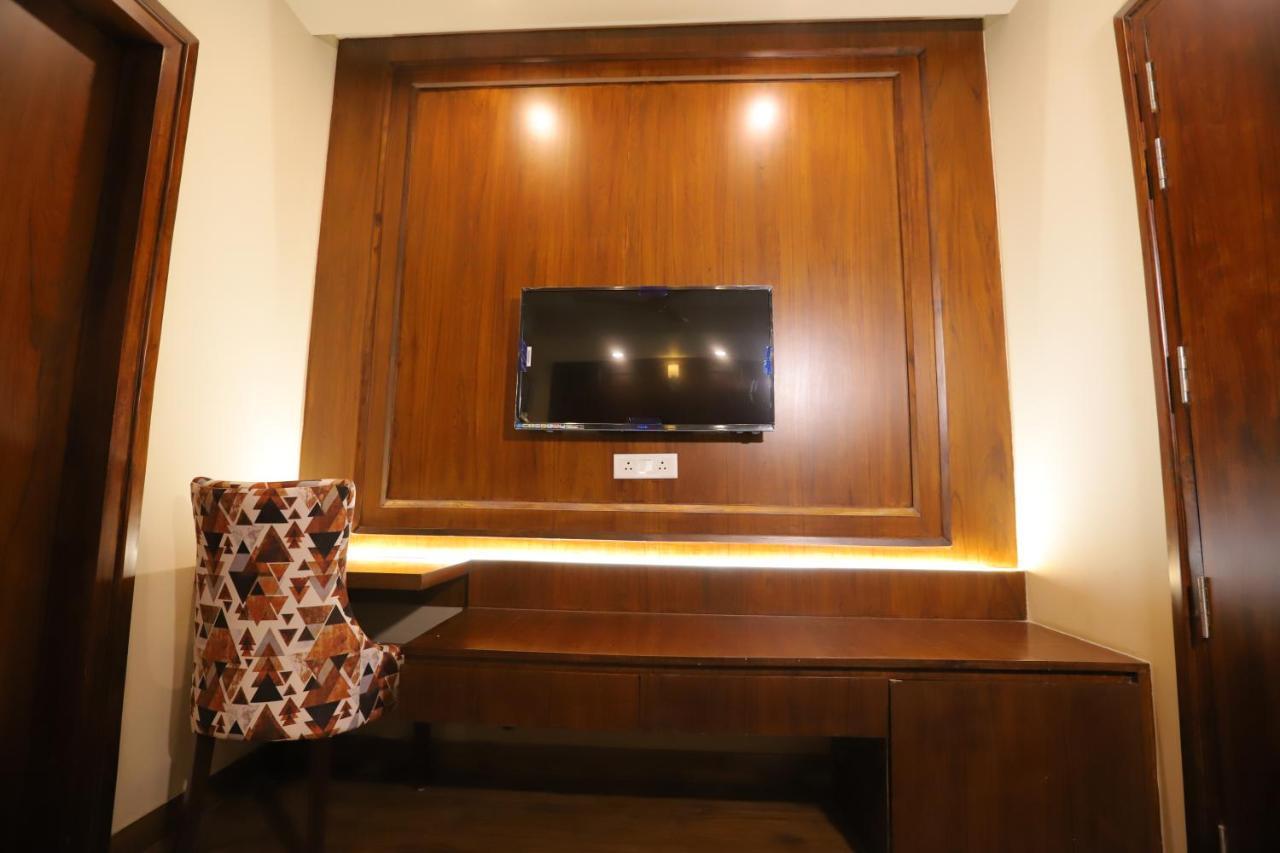 Ip Royal Hotel - نيودلهي المظهر الخارجي الصورة