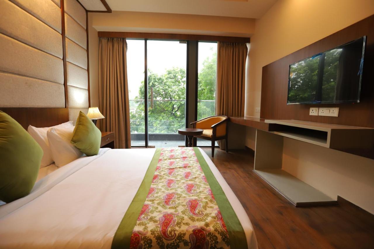 Ip Royal Hotel - نيودلهي المظهر الخارجي الصورة