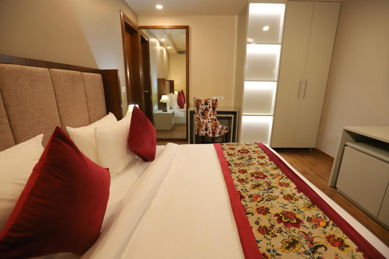 Ip Royal Hotel - نيودلهي المظهر الخارجي الصورة