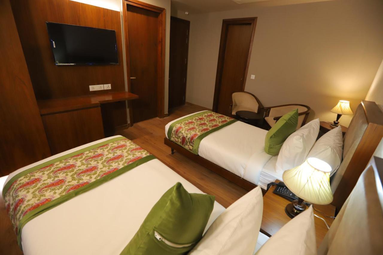 Ip Royal Hotel - نيودلهي المظهر الخارجي الصورة